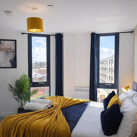 Apartment Charms At Citygate With Free Use Of Onsite Gym