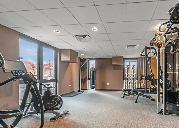 Апартаменты Charms At Citygate With Free Use Of Onsite Gym
