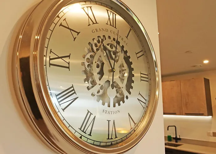 Charms At Citygate With Free Use Of Onsite Gym Апартаменты *