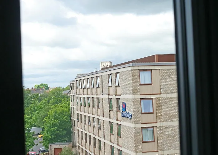 Charms At Citygate With Free Use Of Onsite Gym Йорк