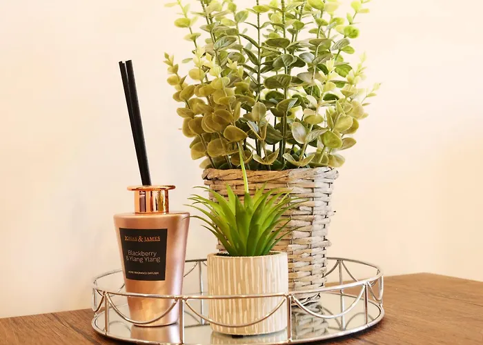 Charms At Citygate With Free Use Of Onsite Gym Йорк