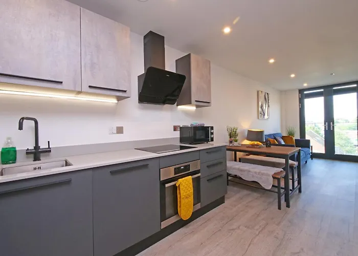 Charms At Citygate With Free Use Of Onsite Gym Апартаменты *